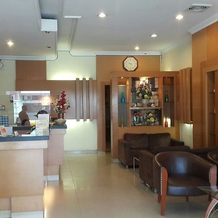 Hotel Harapan Makassar Eksteriør bilde